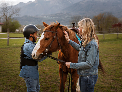 All Hail the Great Clydesdale: New Celebrates<br>Historic Breed